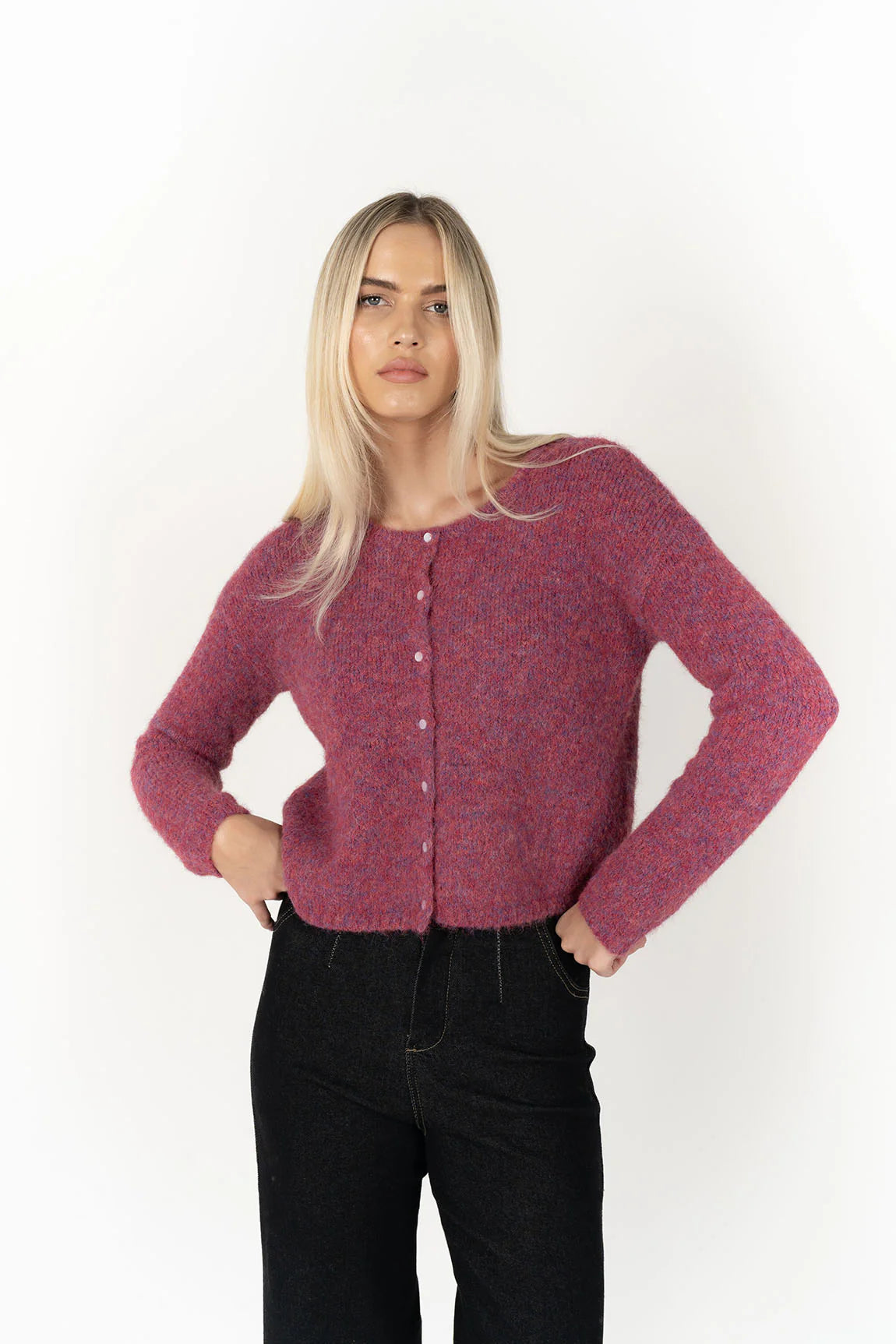 
                  
                    Nellie Cardi
                  
                