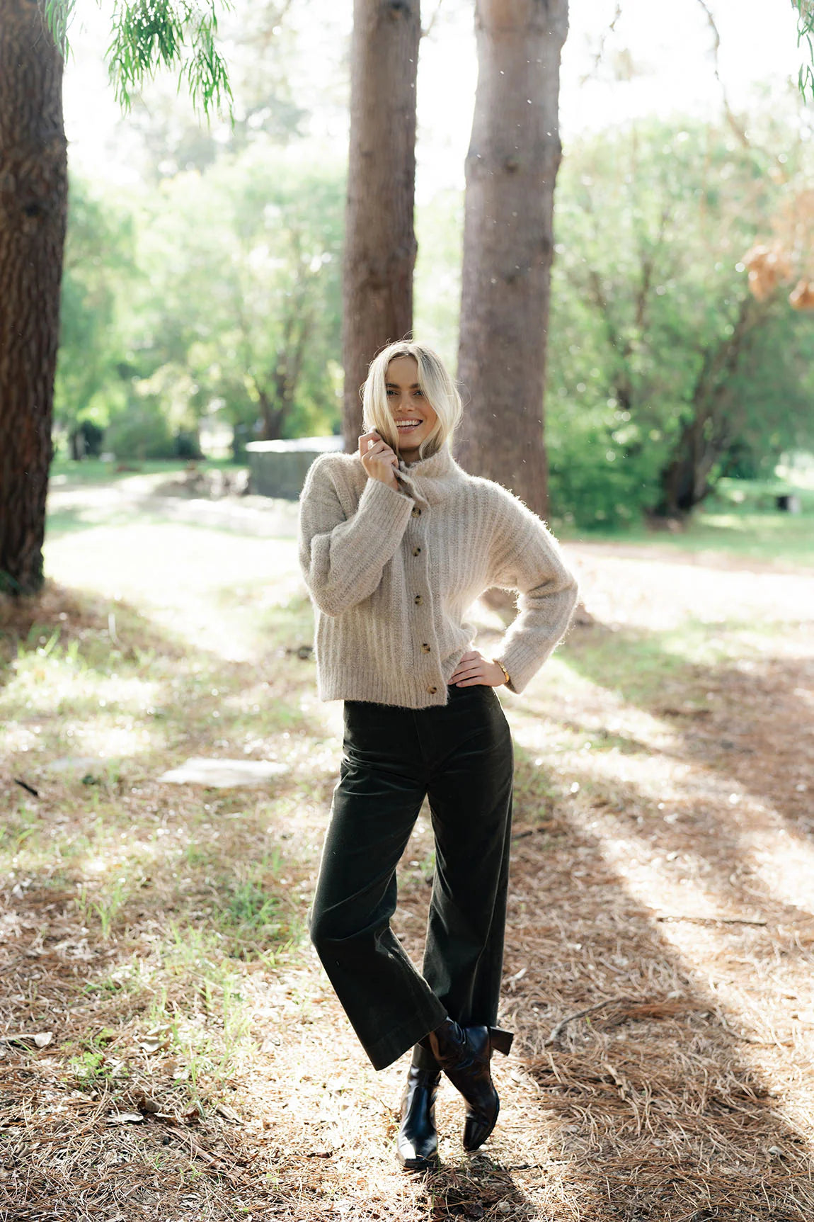 
                  
                    Fleetwood Cord Jean
                  
                