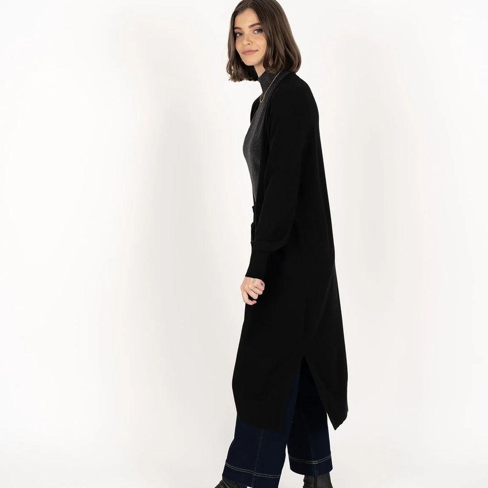 
                  
                    Juliette Cardi
                  
                