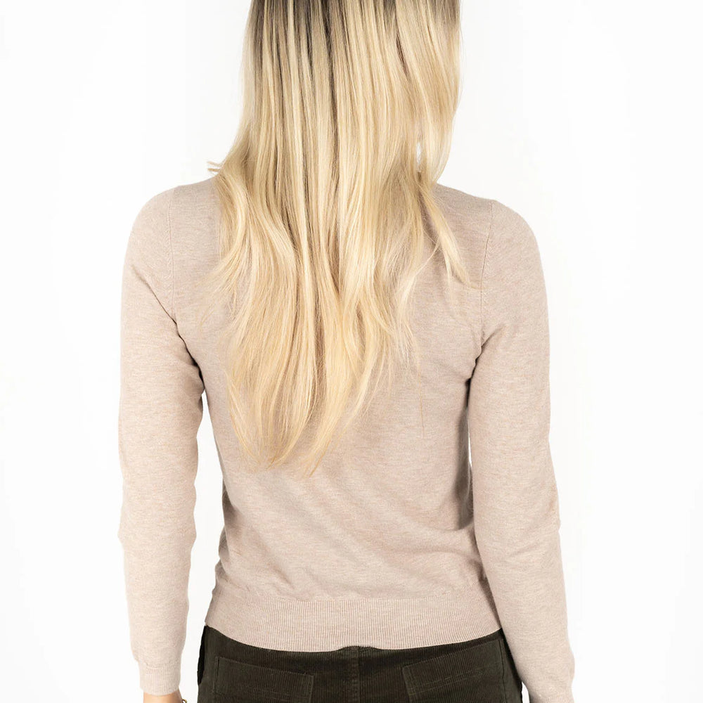 
                  
                    Mae Jumper
                  
                