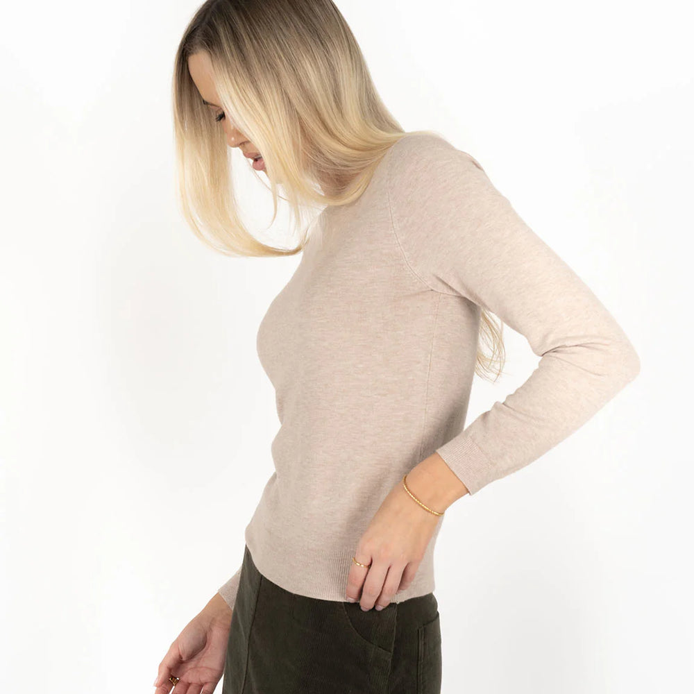 
                  
                    Mae Jumper
                  
                