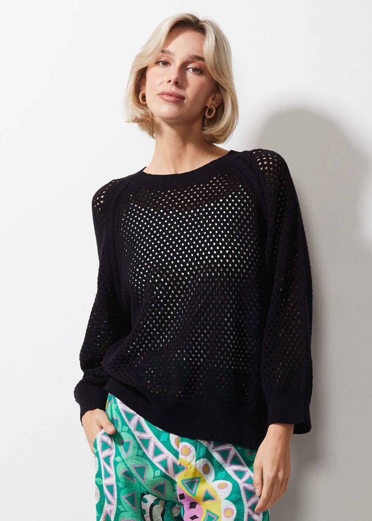 Vicky Round TOPS – Atika Boutique